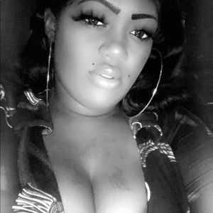 Meet your Posher, Cece